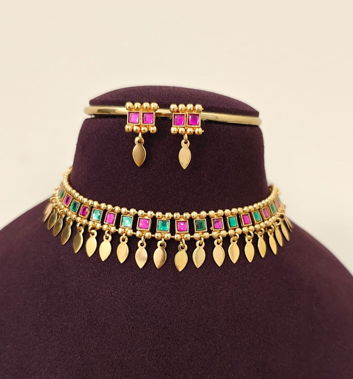 Rashmika Inspired Square Stone Leaf Choker