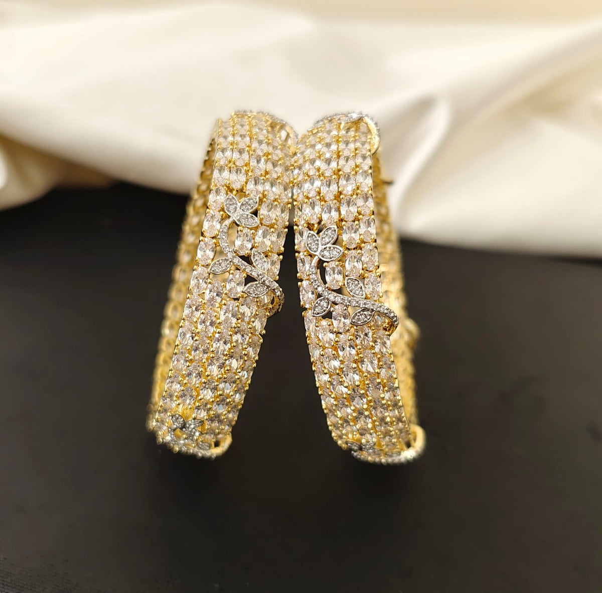 White American Diamond Stone Bangles