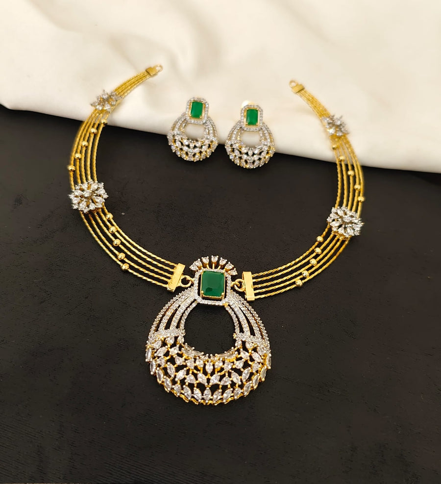 Emerald Green AD Pendant Necklace Set