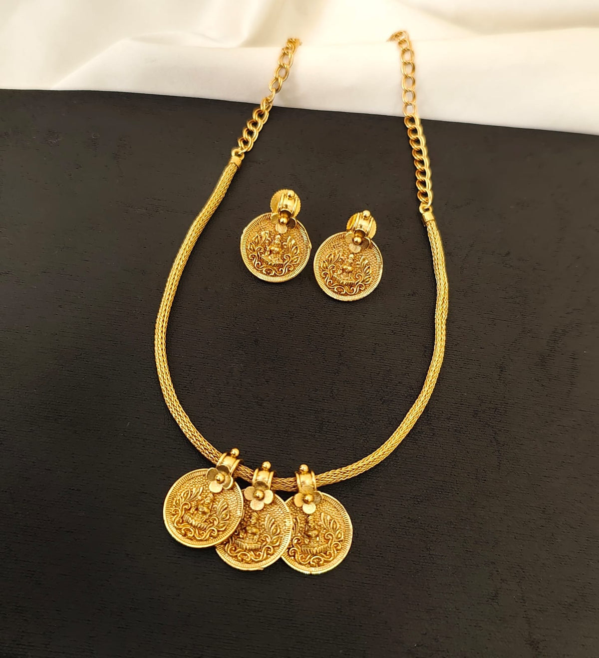 Antique Lakshmi Three Coin Necklace Set