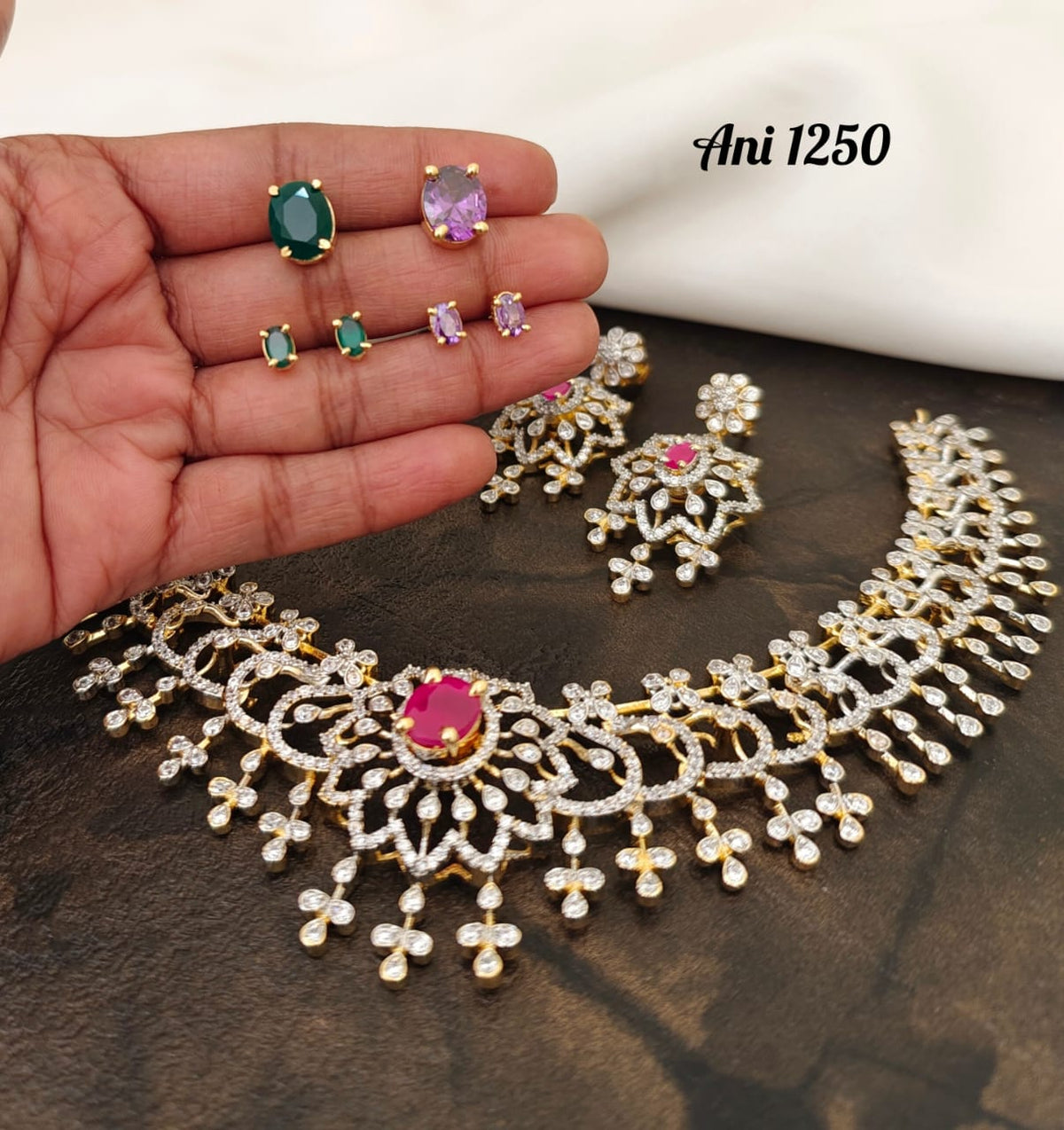 Diamond Finish Interchangeable Neckset
