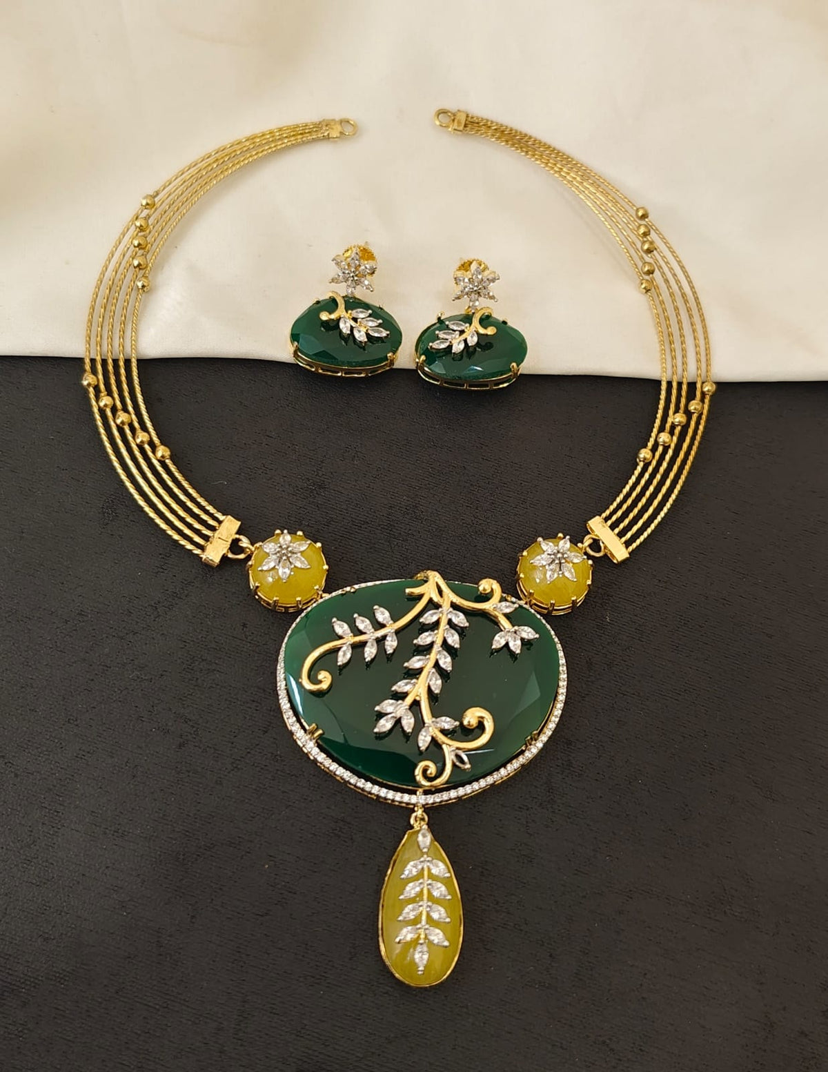 Emerald Bloom Gold Inspired Neckset