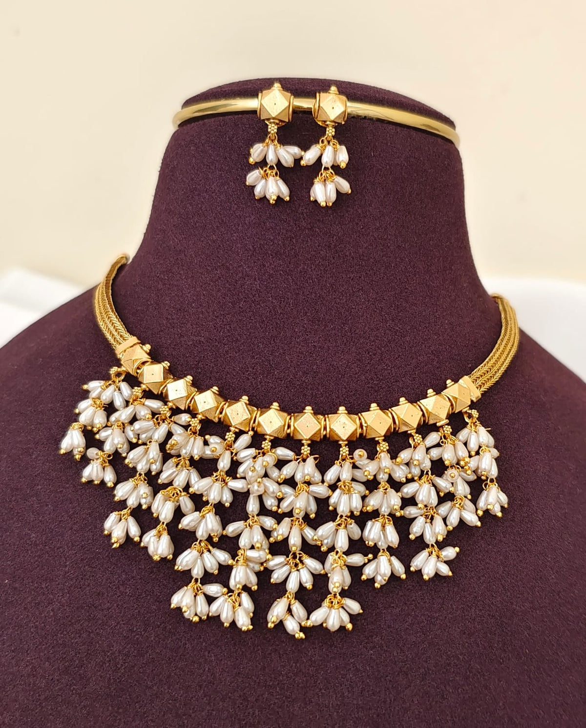 Premium Quality Guttapusalu Neckset
