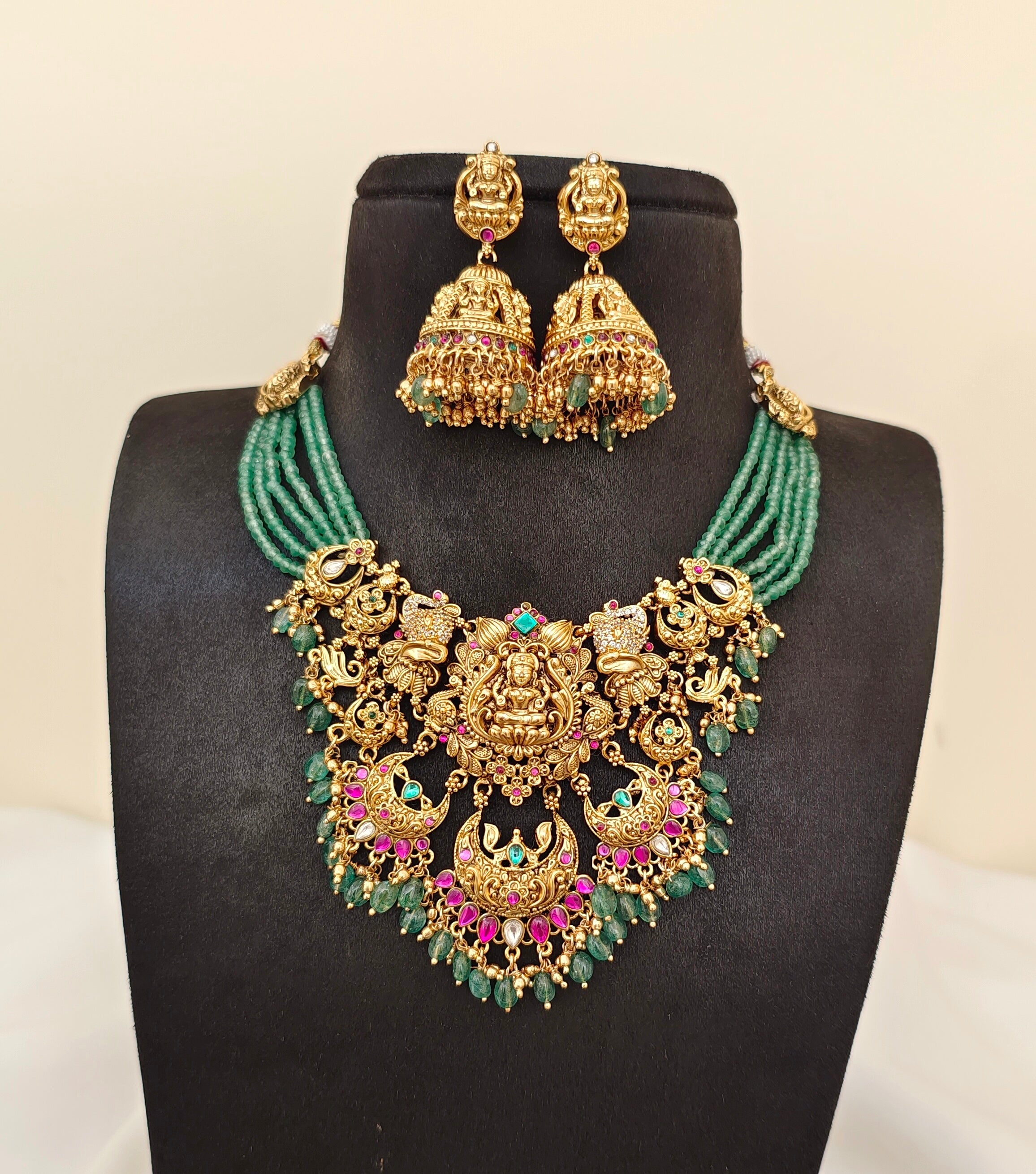 Devi Antique Choker Set