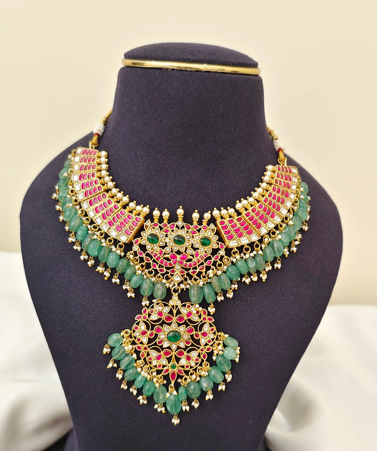 Jadau Kundan N Set