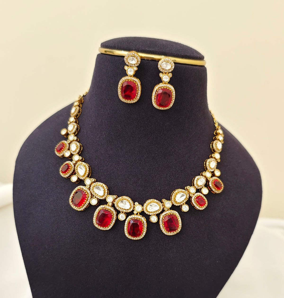 Moissanite Doublet Stone Necklace