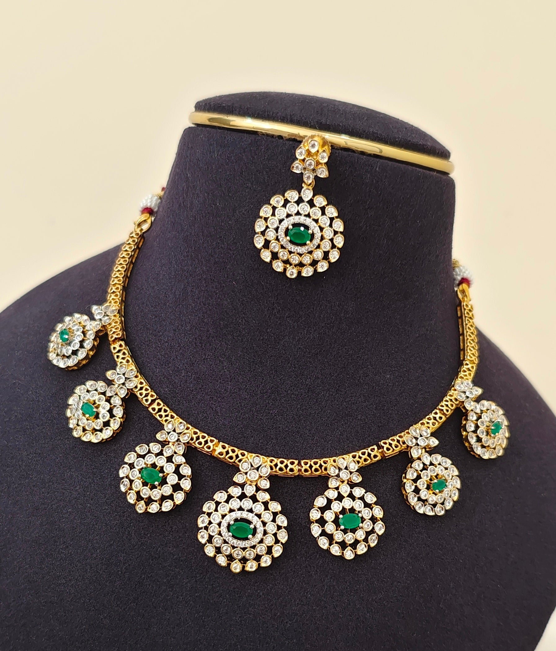 Diamond Inspired Neckset