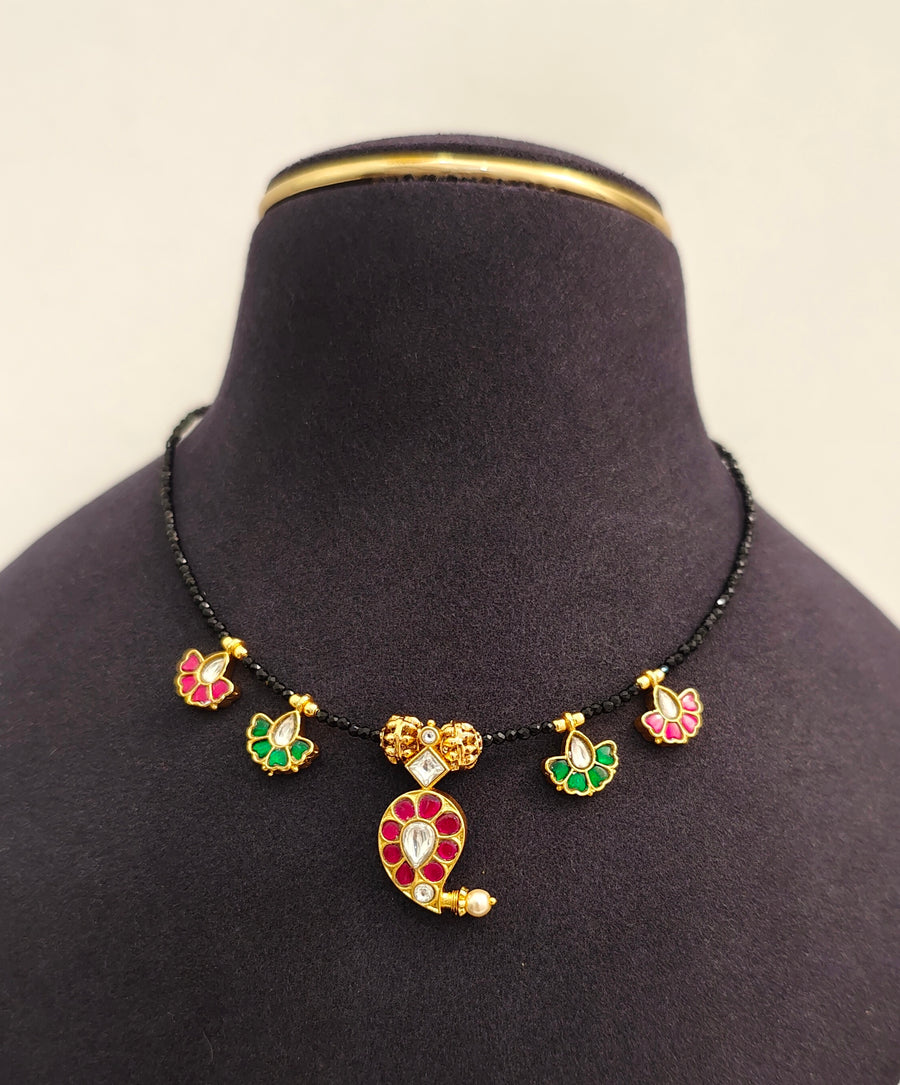 Jadau Kundan Black Beads