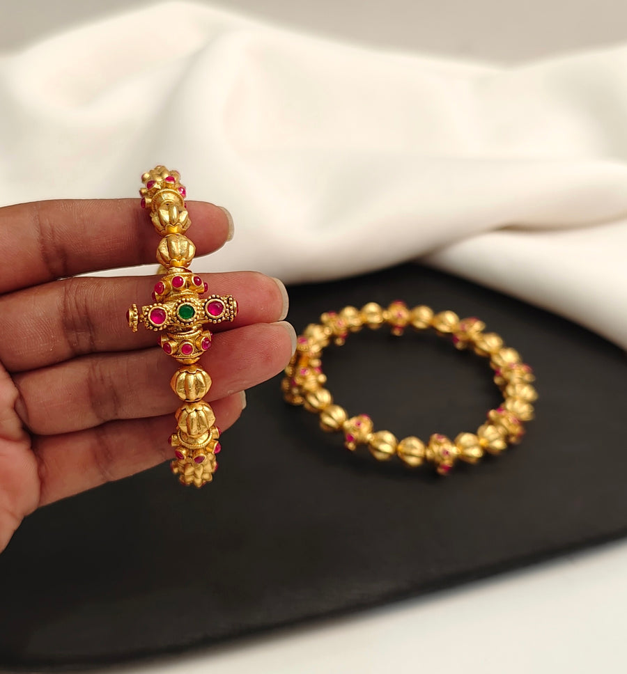 Stone Studded Bangles Pair