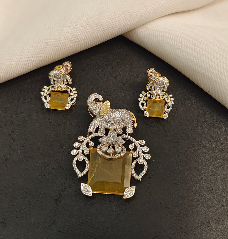 Doublet Pendent Tops