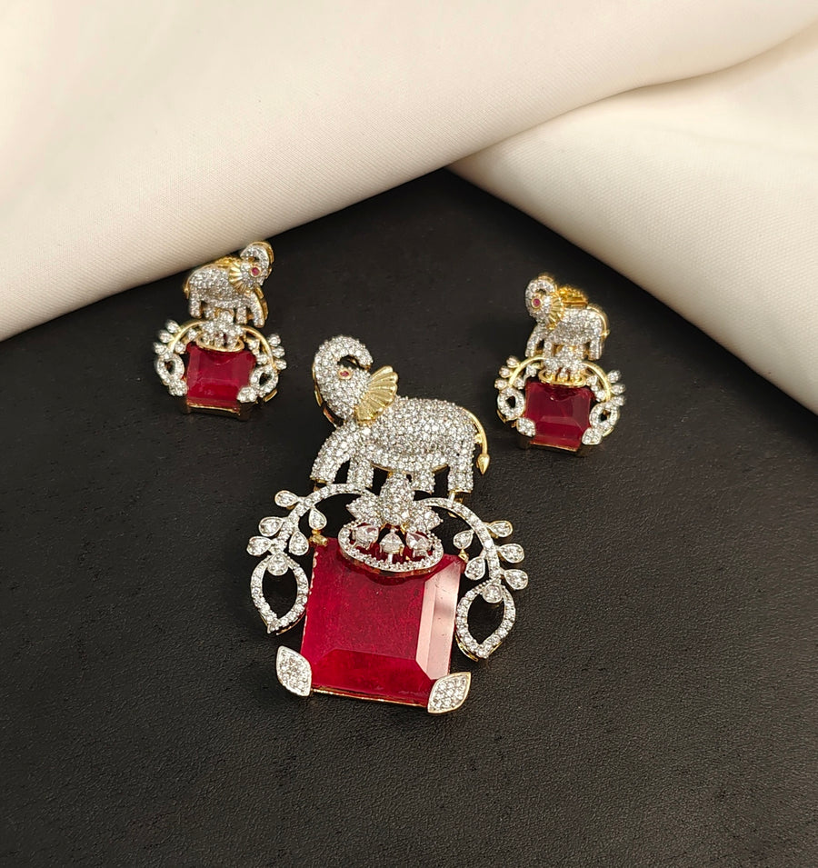 Doublet Pendent Tops