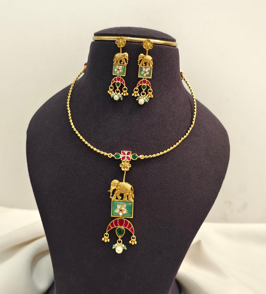Gold Inspired Statement Set