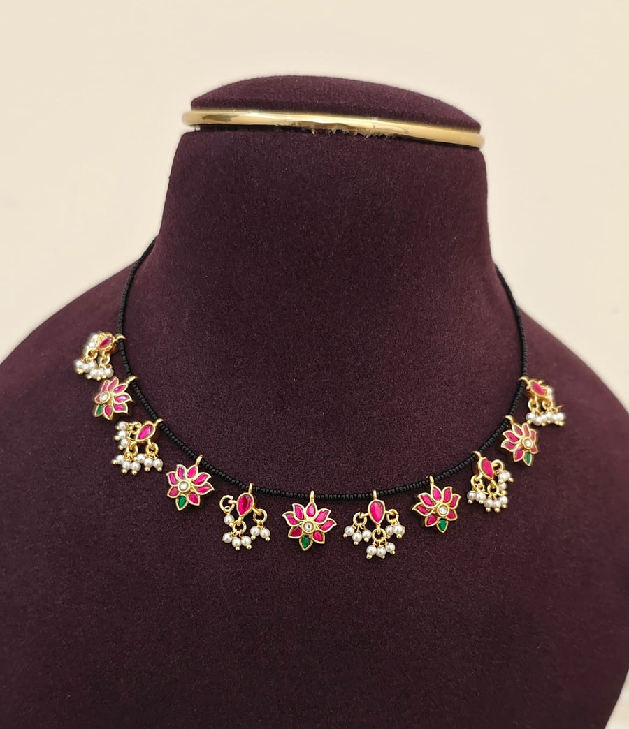 Jadau Kundan Black Beads Necklace