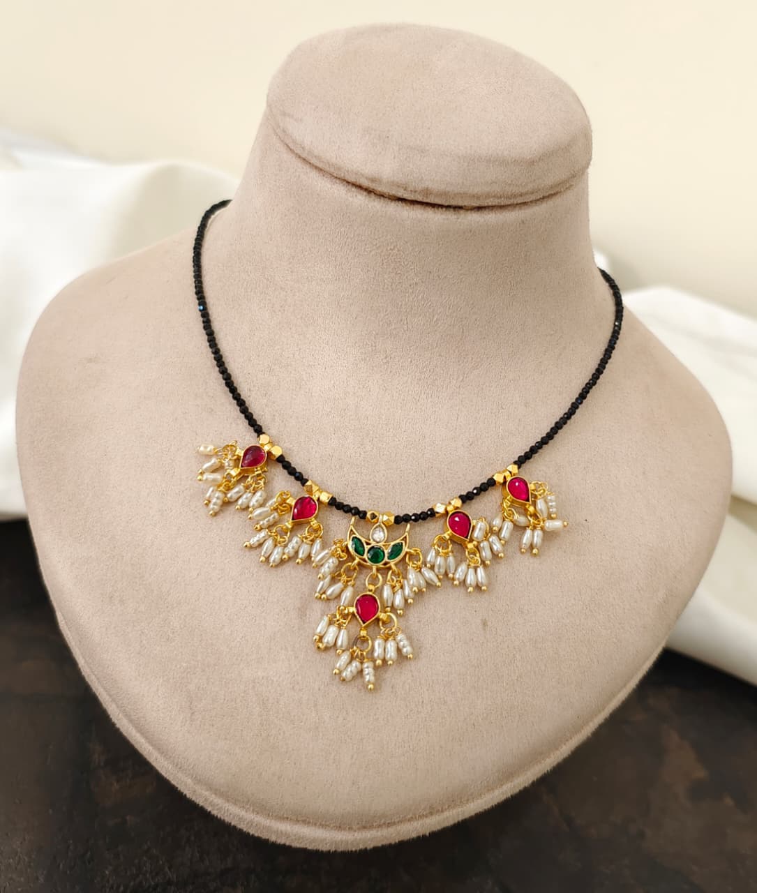 Pearl Neck Sets