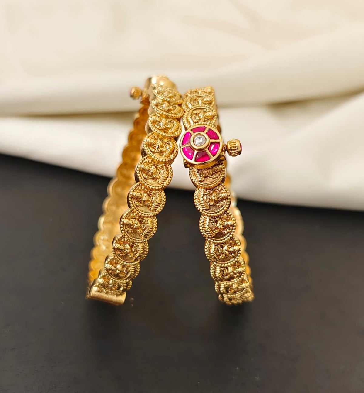 Lakshmi Antique Kada