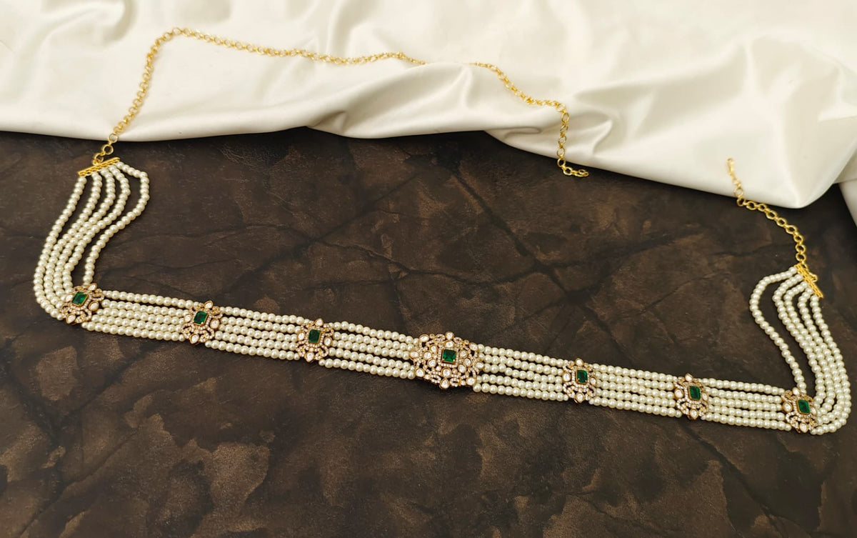 Moissanite Pearl Hipchain – Green Stone
