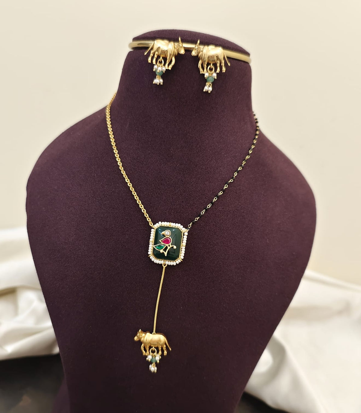 Statement Cow Jewellery Set