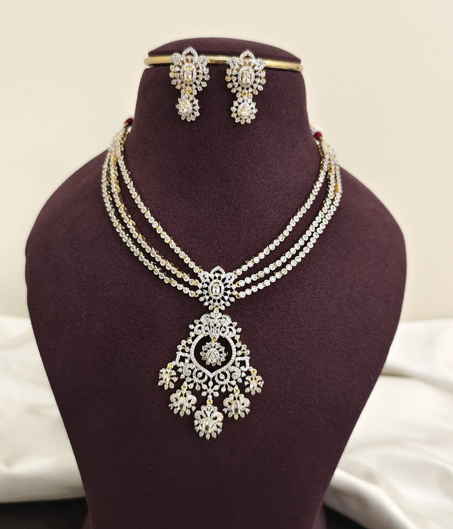 GJ NECKLACE 142