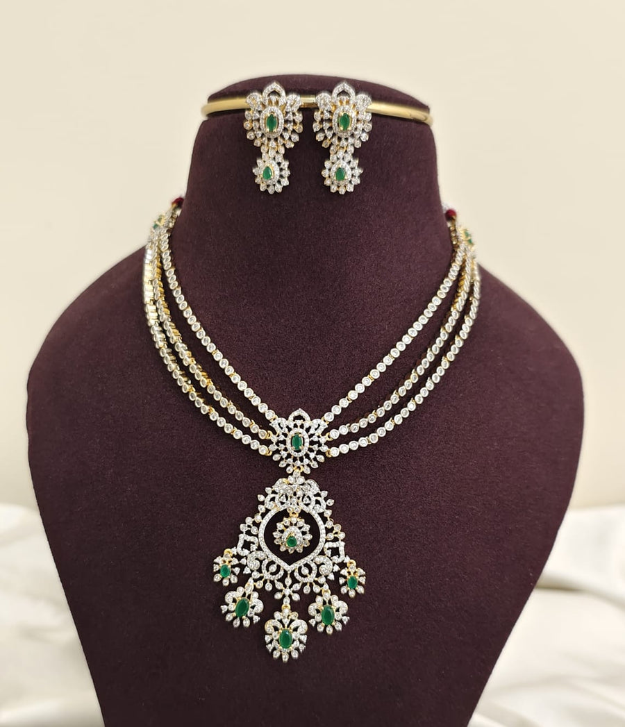 GJ NECKLACE 144