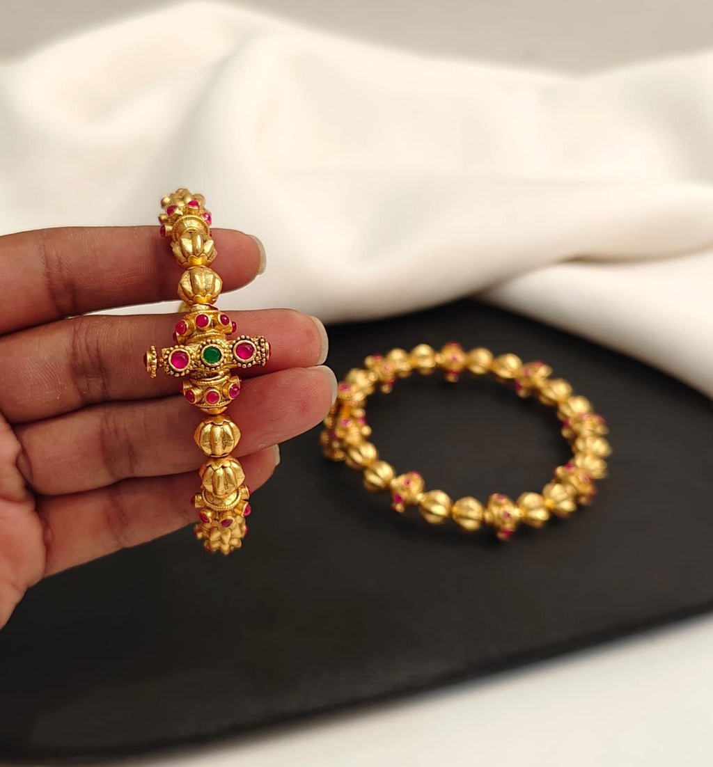 GOLD INSPIRED KADA PAIR 2.6